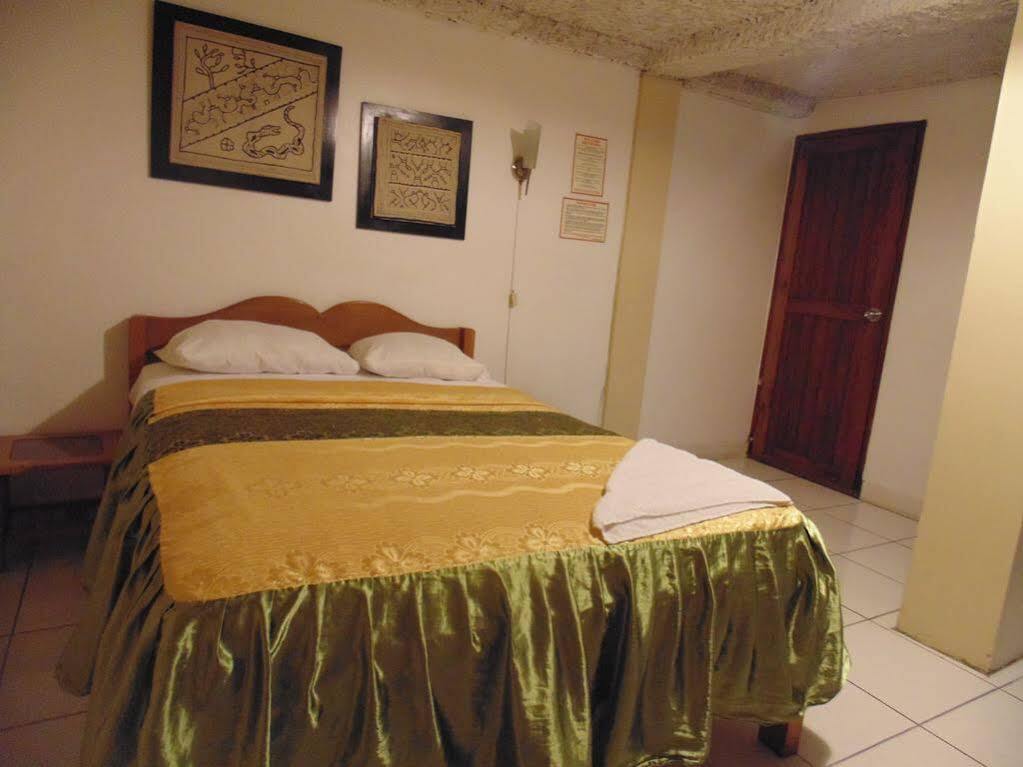 Hotel La Casona Iquitos Eksteriør bilde